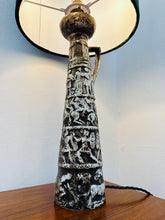 Load image into Gallery viewer, 1950s Aldo Londi for Bitossi Ceramic Table Lamp
