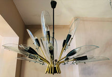 Load image into Gallery viewer, 1950s Italian Brass and Glass Leaves Chandelier
