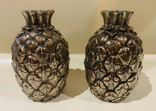 Load image into Gallery viewer, 1970s Mauro Manetti Pineapple Salt &amp; Pepper Shakers
