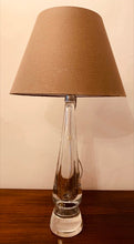 Load image into Gallery viewer, 1970s Belgium Clear Glass Table Lamp
